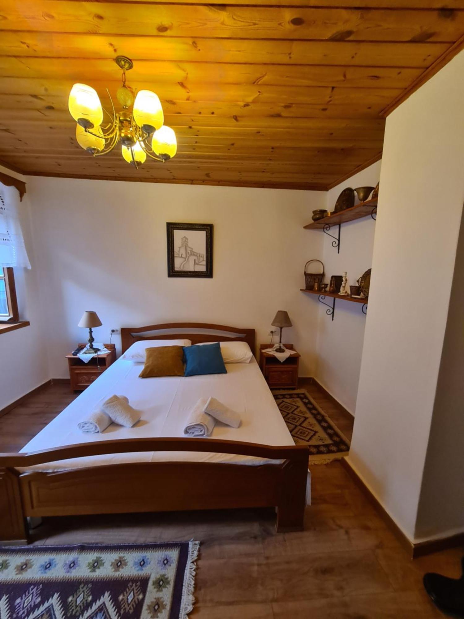 Santa Room-Old Bazaar Center-Gjirokastra Zewnętrze zdjęcie